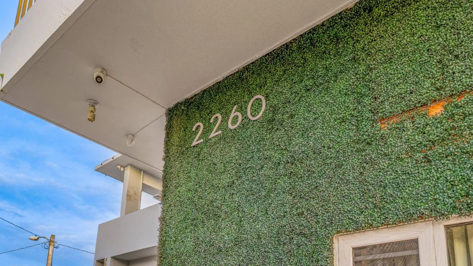 Apartment Steps To Ocean Park Beach | Terrace | Parking San Juan Puerto Rico