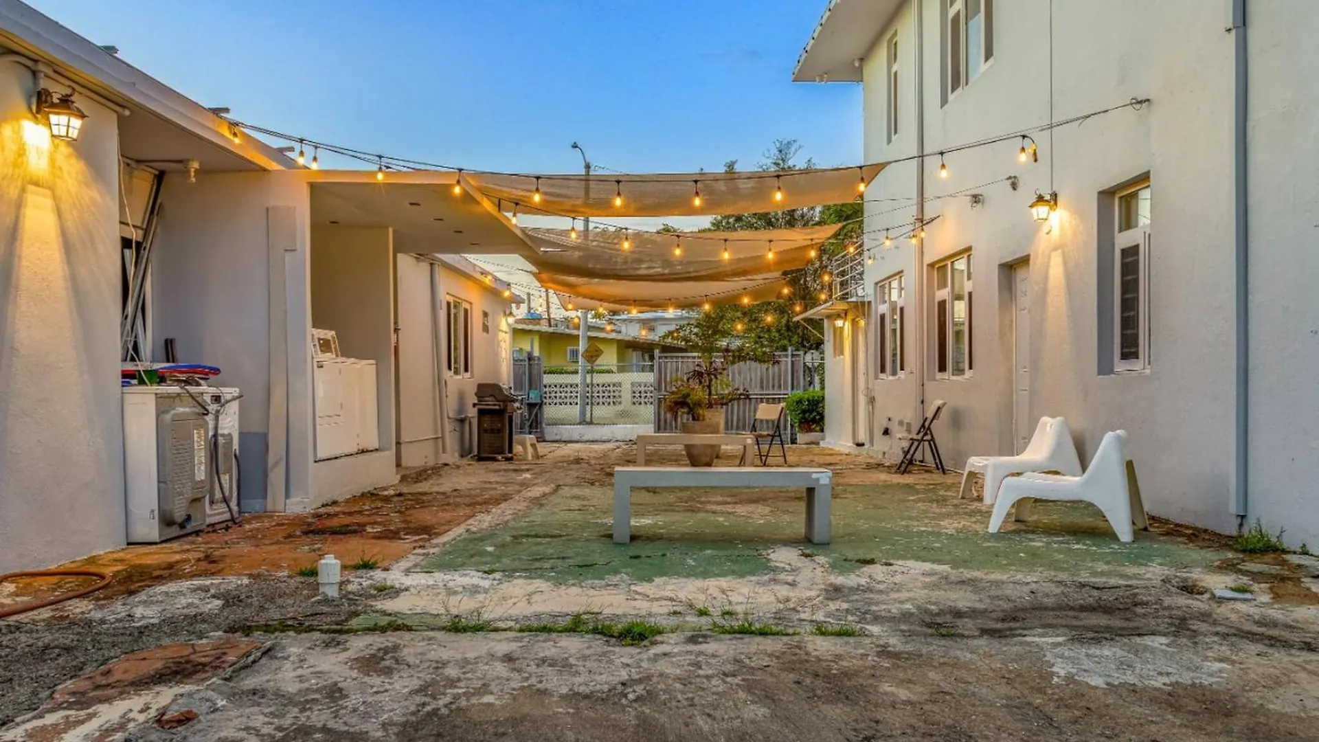 Steps To Ocean Park Beach | Terrace | Parking San Juan Apartment
